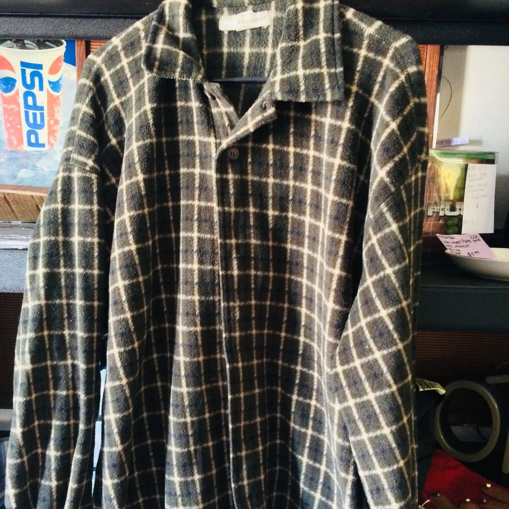 Basic Equipment Polyester Flannel Button Up